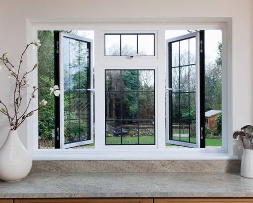 از دیگر علل و دلایلی که برای تعویض درب‌ها و پنجره‌های معمولی با درب‌ها و پنجره‌های دو جداره می‌توان اشاره کرد، مناسب بودن آن‌ها برای محیط زیست است.